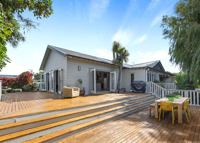  at 20 Locarno Street, Opawa, Christchurch City, Canterbury