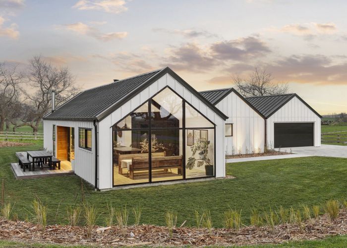  at 3072 Cambridge Road, Rotoorangi, Cambridge