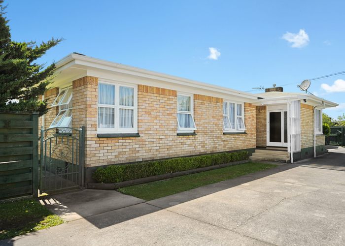  at 15 Tomin Road, Glenview, Hamilton, Waikato