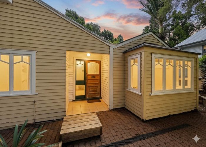  at 182 Woodlands Park Road, Titirangi, Auckland