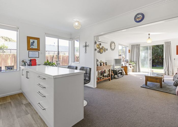  at 1/20 De Bloge Place, Burwood, Christchurch City, Canterbury