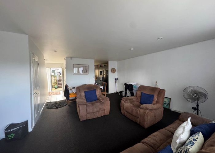  at 29/3 Hulme Place, Henderson, Waitakere City, Auckland