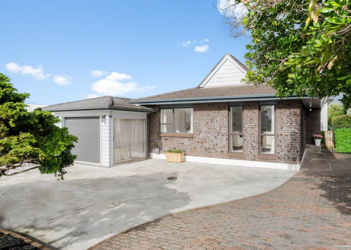  at 49 Sandspit Road, Cockle Bay, Auckland