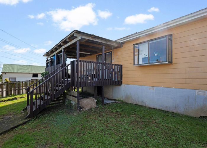  at 7 Caserta Place, Clover Park, Manukau City, Auckland