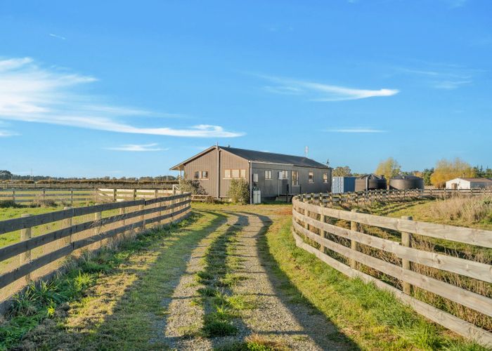  at 90 Settlement Road, Morison Bush, Greytown