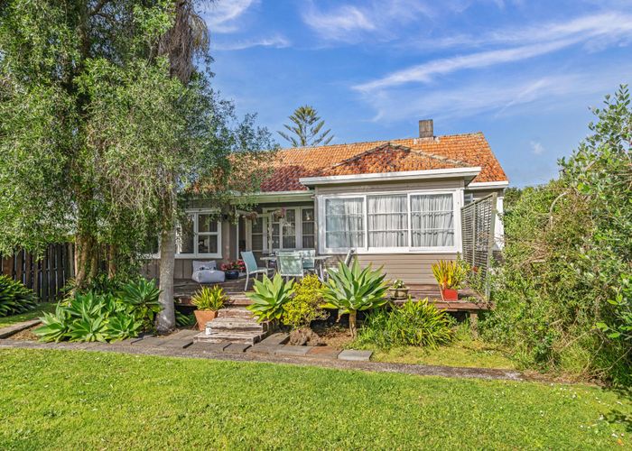  at 42 Park Avenue, Kensington, Whangarei