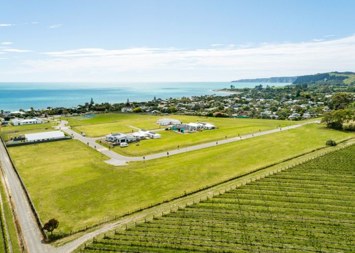  at Te Awanga Terraces, Te Awanga, Hastings, Hawke's Bay