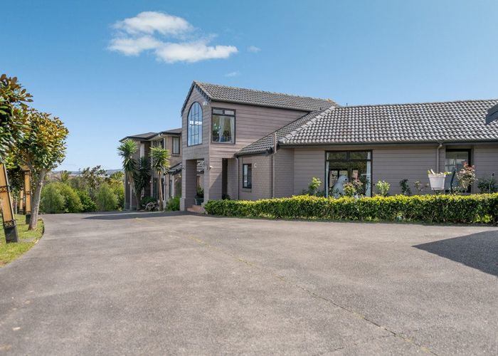  at 76 Browns Lane, Flat Bush, Manukau City, Auckland