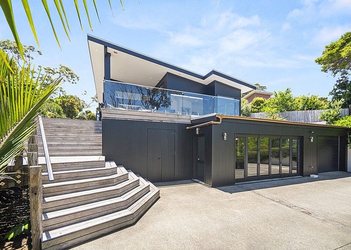  at 27 Goodwin Avenue, Oneroa, Waiheke Island