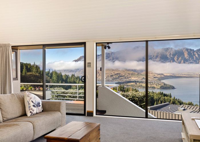  at 110B Wynyard Crescent, Fernhill, Queenstown
