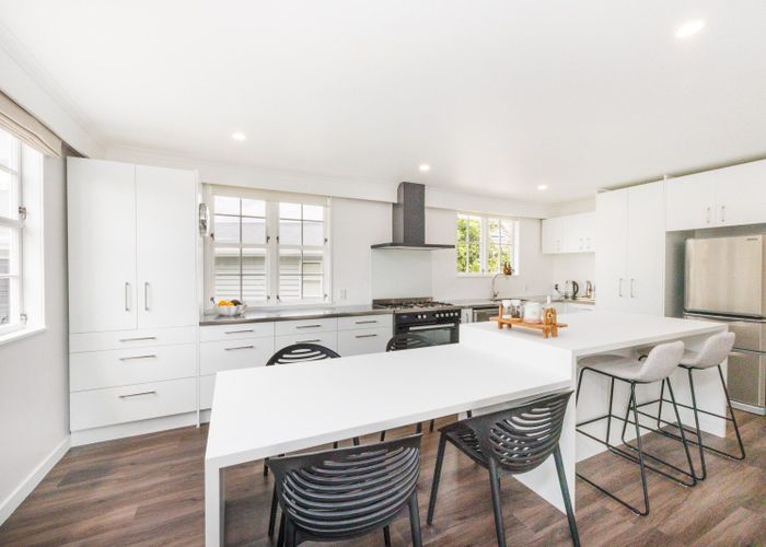  at 4 Chilton Grove, Hokowhitu, Palmerston North