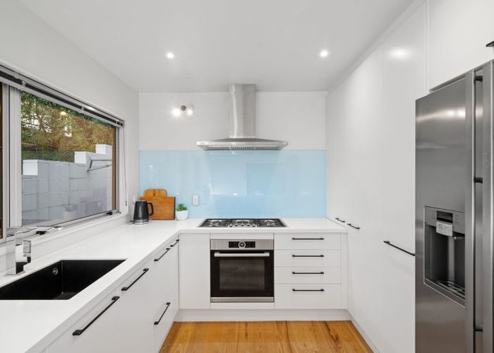  at 12 Lady Polson Lane, Cashmere, Christchurch City, Canterbury