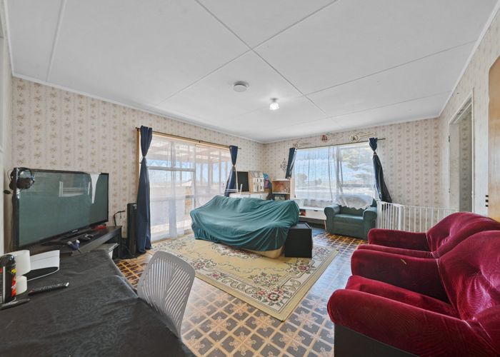  at 48 Darnell Crescent, Clover Park, Manukau City, Auckland