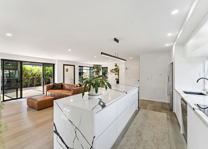  at 2 Tollana Road, Te Atatu Peninsula, Waitakere City, Auckland