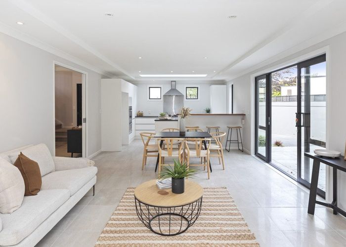  at 31 McDougall Avenue, Merivale, Christchurch City, Canterbury