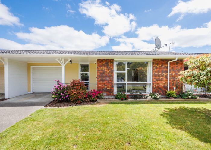  at 20 Ruha Street, West End, Palmerston North, Manawatu / Whanganui