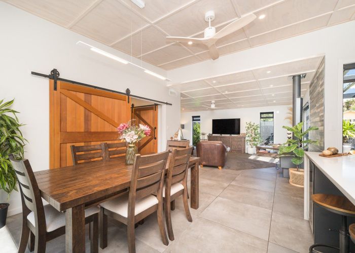  at 44 Limbrick Street, Terrace End, Palmerston North, Manawatu / Whanganui