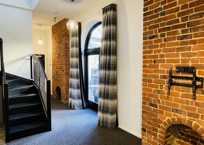  at 9/5 Jetty Street, City Centre, Dunedin, Otago
