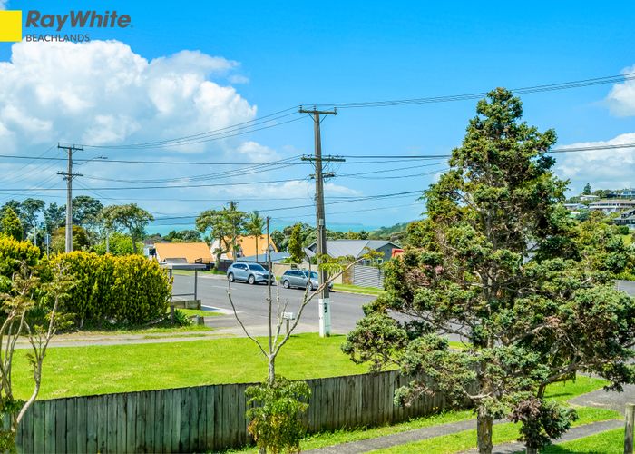 Free property data for 122 Maraetai Drive, Maraetai, Auckland homes.co.nz