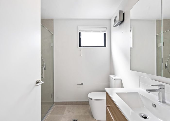  at 9/109 Taikata Road , Te Atatu Peninsula, Waitakere City, Auckland