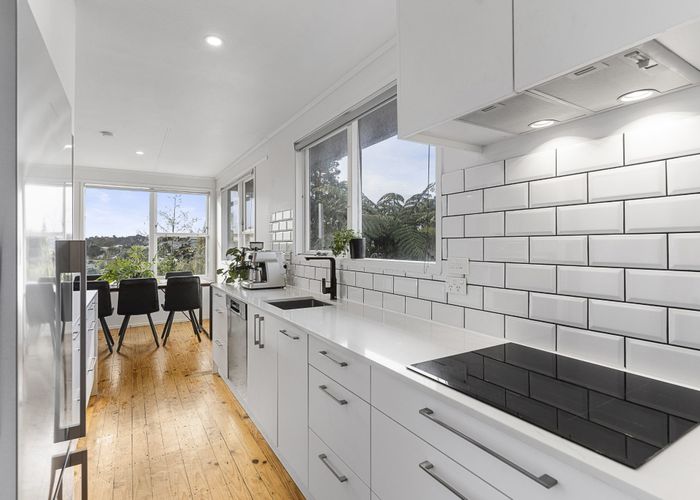  at 15 Bishopgate Street, Birkdale, Auckland