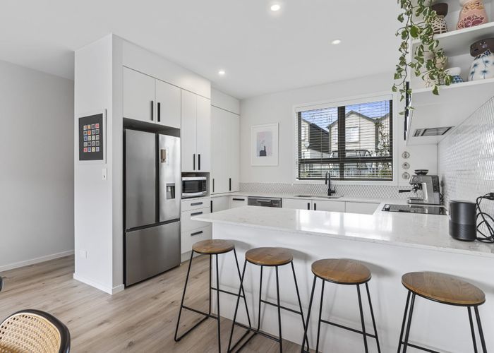  at 18A Sunnymead Road, Glen Innes, Auckland