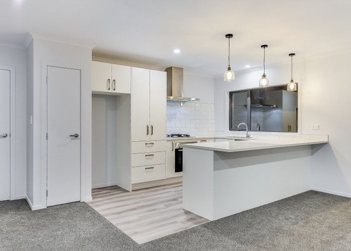  at 1/17 Sandwich Road, Saint Andrews, Hamilton, Waikato