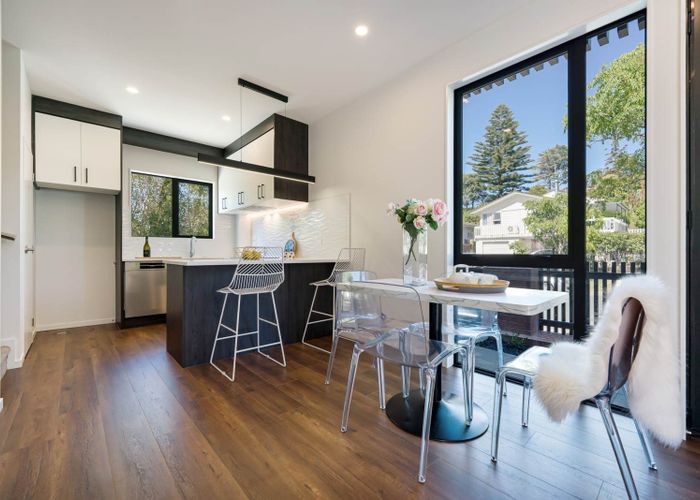  at 73a Salamanca Road, Sunnynook, North Shore City, Auckland