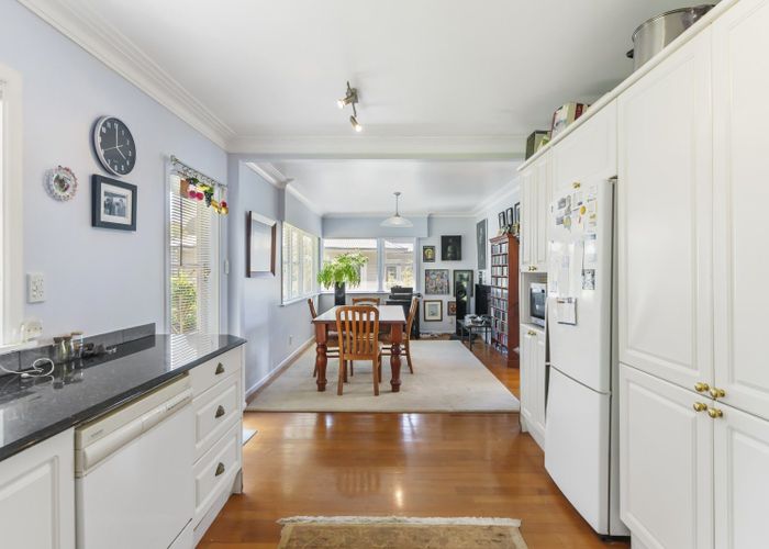 at 14A Kesteven Avenue, Glendowie, Auckland City, Auckland