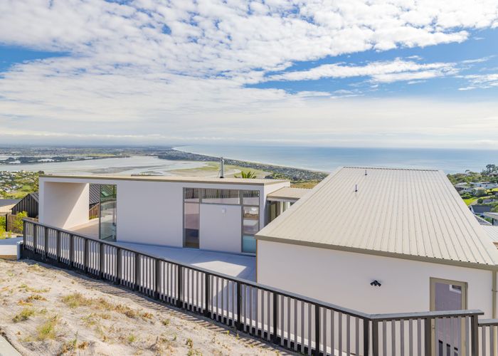  at 3 Ararat Lane, Sumner, Christchurch City, Canterbury