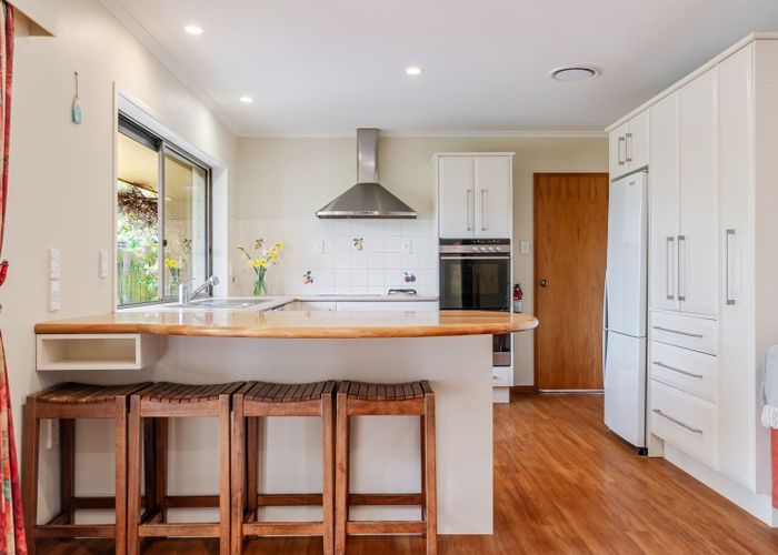  at 43 Long Melford Road, Awapuni, Palmerston North, Manawatu / Whanganui