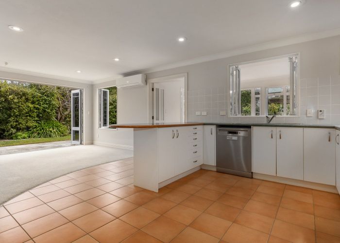  at 40 Samwell Drive, Whitby, Porirua, Wellington