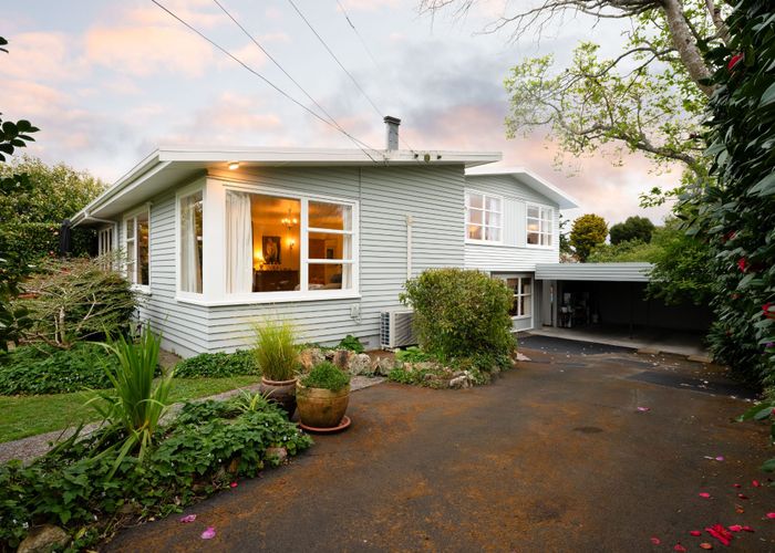  at 33 Wymer Terrace, Chartwell, Hamilton, Waikato