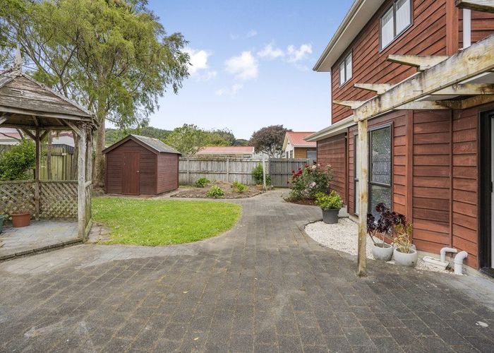  at 18 Karamea Grove, Wainuiomata, Lower Hutt