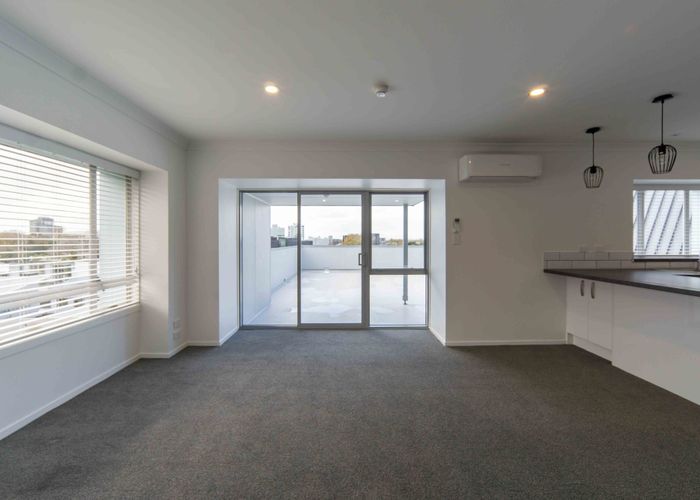  at 9/2 Ruakiwi Road, Hamilton Lake, Hamilton, Waikato