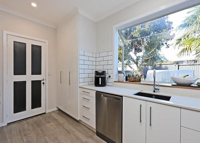  at 78 Avondale Road, Taradale, Napier