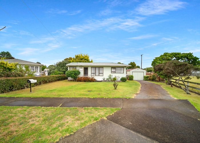  at 17 Miami Street, Mangere East, Auckland