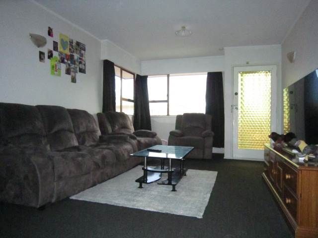  at 2/1 Halsey Road, Manurewa, Auckland