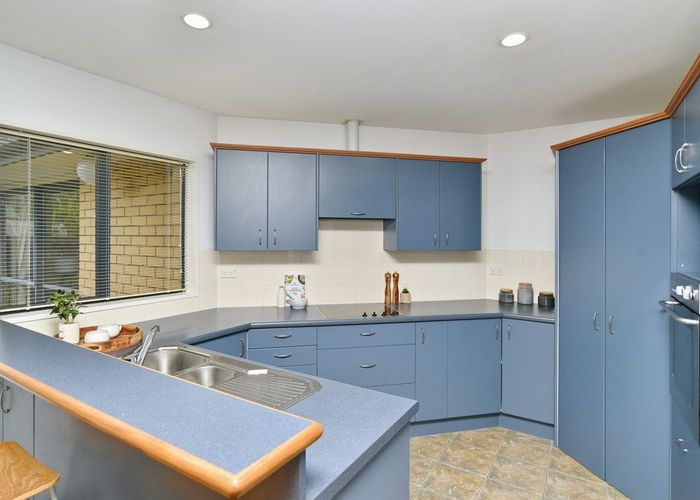  at 4 Riegler Place, Belfast, Christchurch City, Canterbury