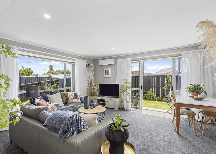 For sale 7B Wittys Road, Avonhead, Christchurch City, Canterbury
