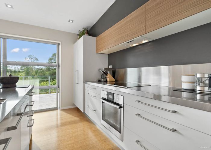  at 17 Viridian Lane, Greenhithe, Auckland