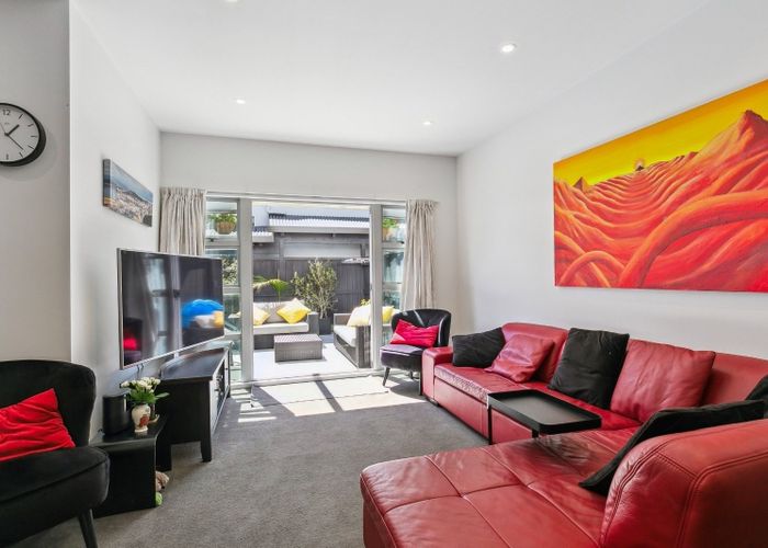  at 5/77 Tory Street, Te Aro, Wellington