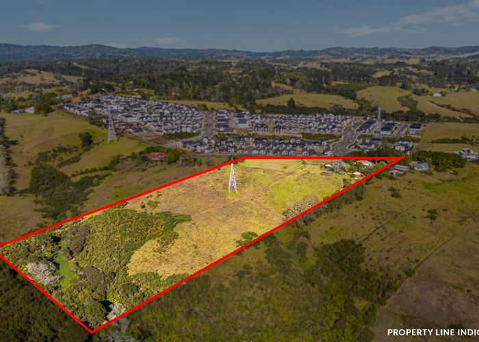  at 23 Red Hills Road, Massey, Waitakere City, Auckland