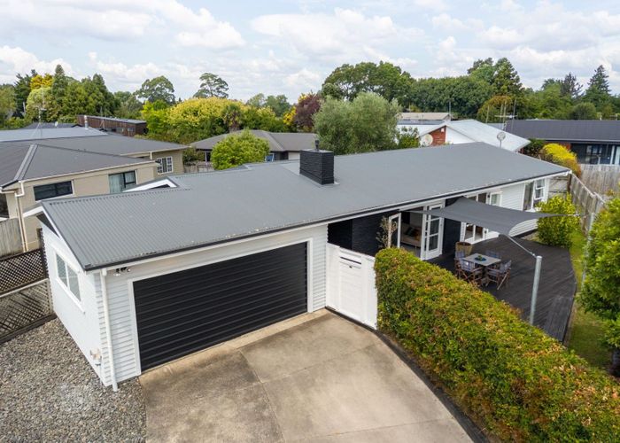  at 16 Donny Avenue, Chartwell, Hamilton