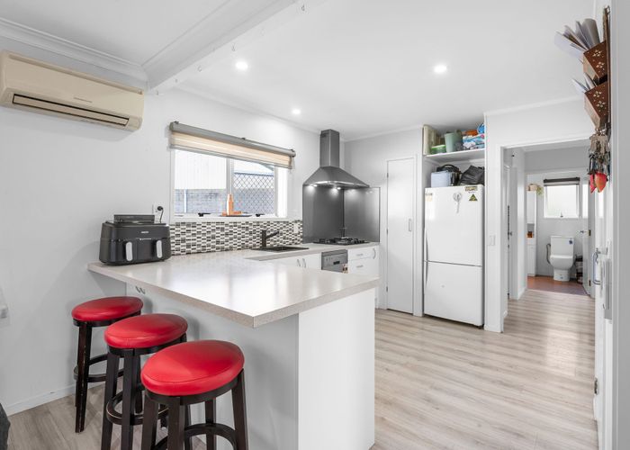  at 38 Insoll Avenue, Enderley, Hamilton, Waikato