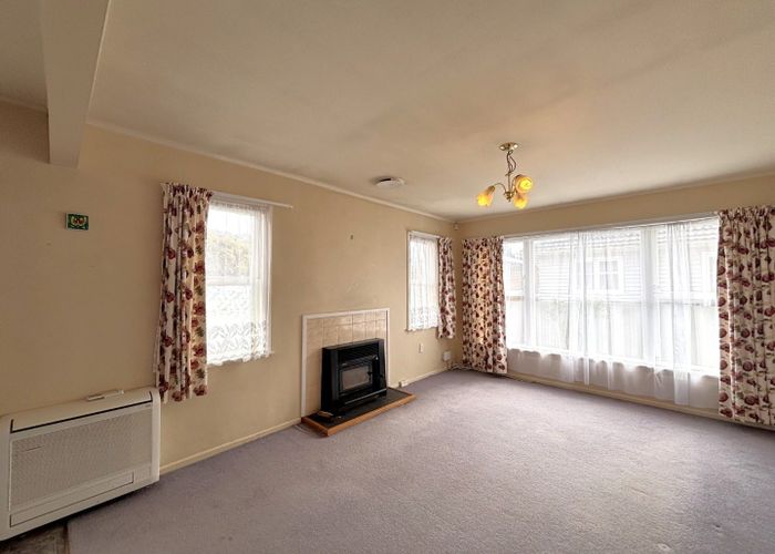  at 51 Donnelley Drive, Wainuiomata, Lower Hutt, Wellington