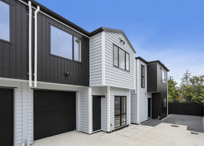  at 3/21 Pipitea Place, Massey, Waitakere City, Auckland