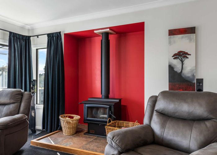  at 82 Racecourse Road, Waiuku, Waiuku