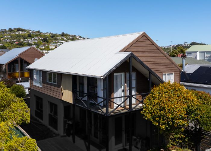 at 4B Earp Street, Johnsonville, Wellington