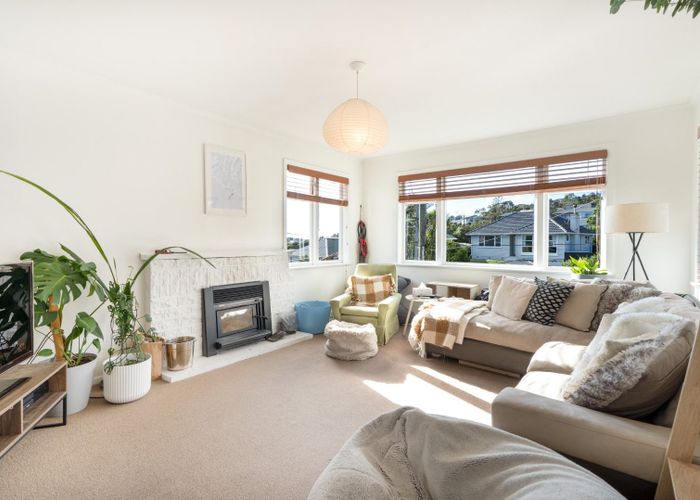  at 22 Lyndfield Lane, Newlands, Wellington, Wellington